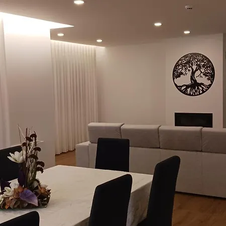 مزرعة للإقامة Quinta Da Azenha