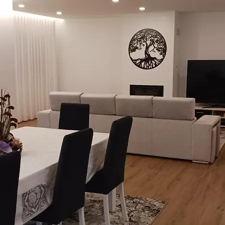 Quinta Da Azenha * Forjãis